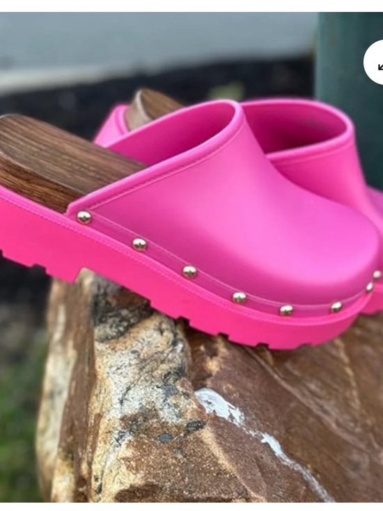 Liliana Shoes - Liliana Hot Pink Platform Clog Mules